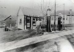 Webster Grimsley Service Station 1936